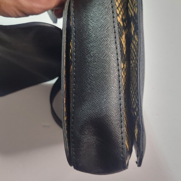 London Fog Black for Women Crossbody Bag Great Condition - Picture 9 of 13